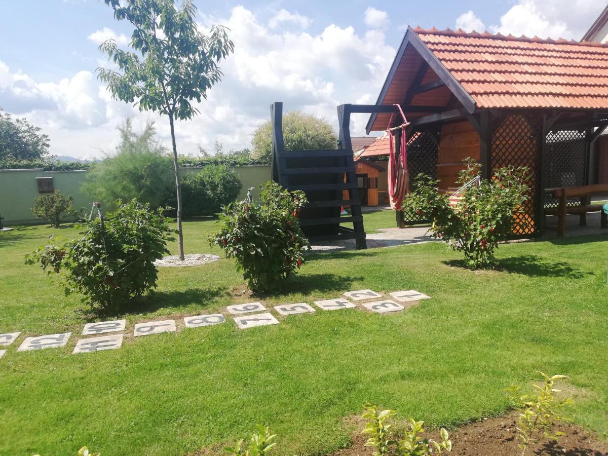 Penzion Kozak B&B Sebedražie Eksteriør bilde