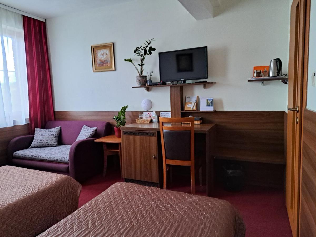Penzion Kozak B&B Sebedražie Eksteriør bilde